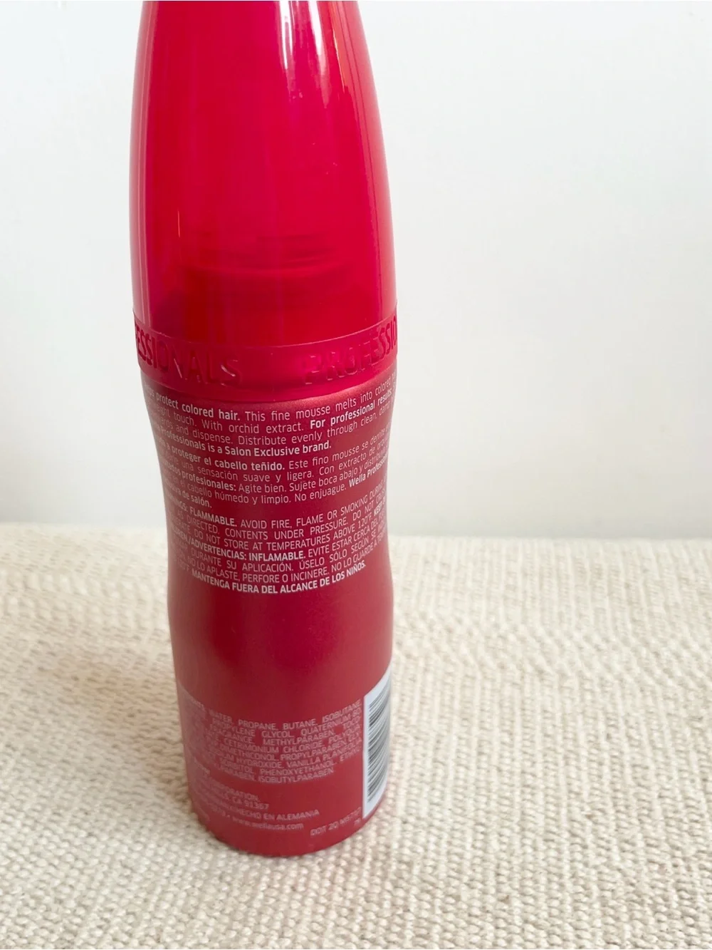 Wella Brillance Leave-In Mousse For Colored Hair 6.7 oz / 190 g